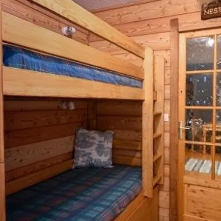 Cosy Avec Lit Escamotable Et Acces Facile Aux Pistes A - Fr-1-266-183 *